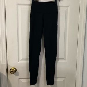 Aerie Black High Waisted Work Out Leggings with Side Pockets
